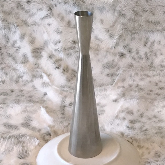 Royal Selangor Pewter Bud Vase - Picture 1 of 6